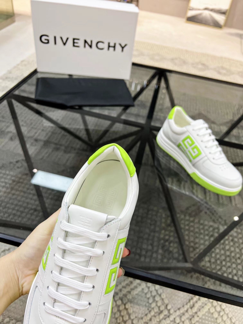 Givenchy Sneakers